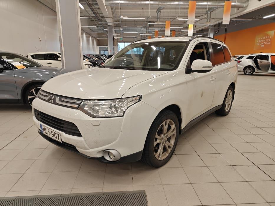 MITSUBISHI Outlander 2014