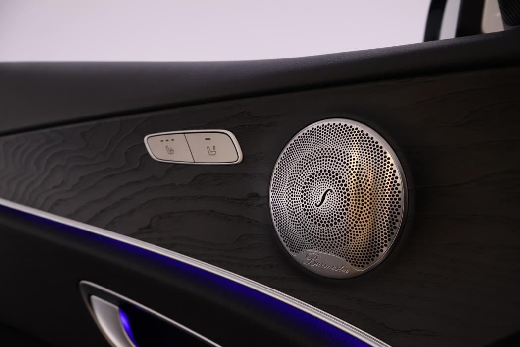 MERCEDES-BENZ E 2017