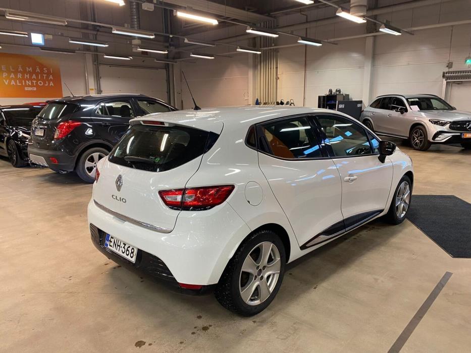 RENAULT Clio 2015