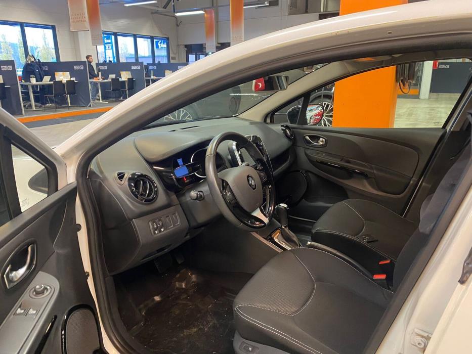 RENAULT Clio 2015