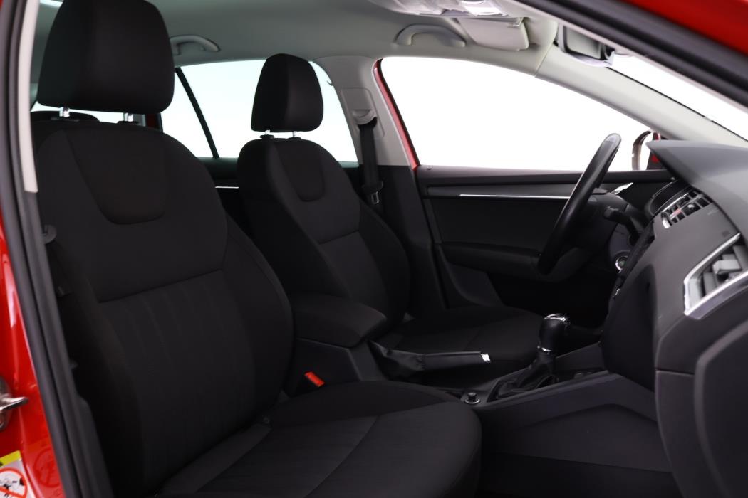 SKODA Octavia 2019