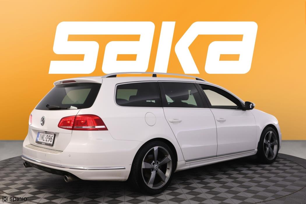 VOLKSWAGEN Passat 2014