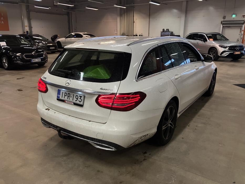 MERCEDES-BENZ C 2019
