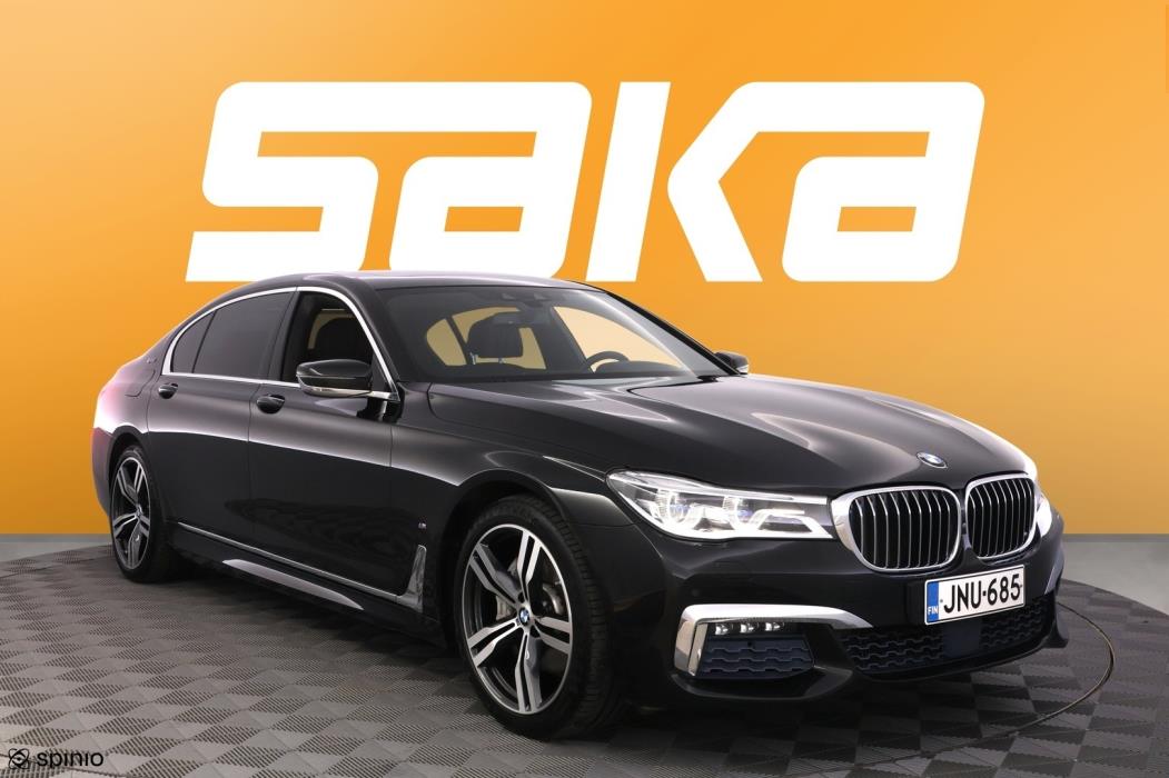 BMW 740 2017