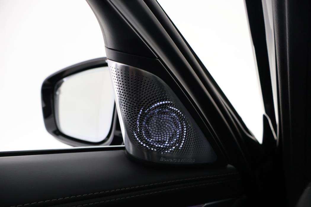 BMW 740 2017