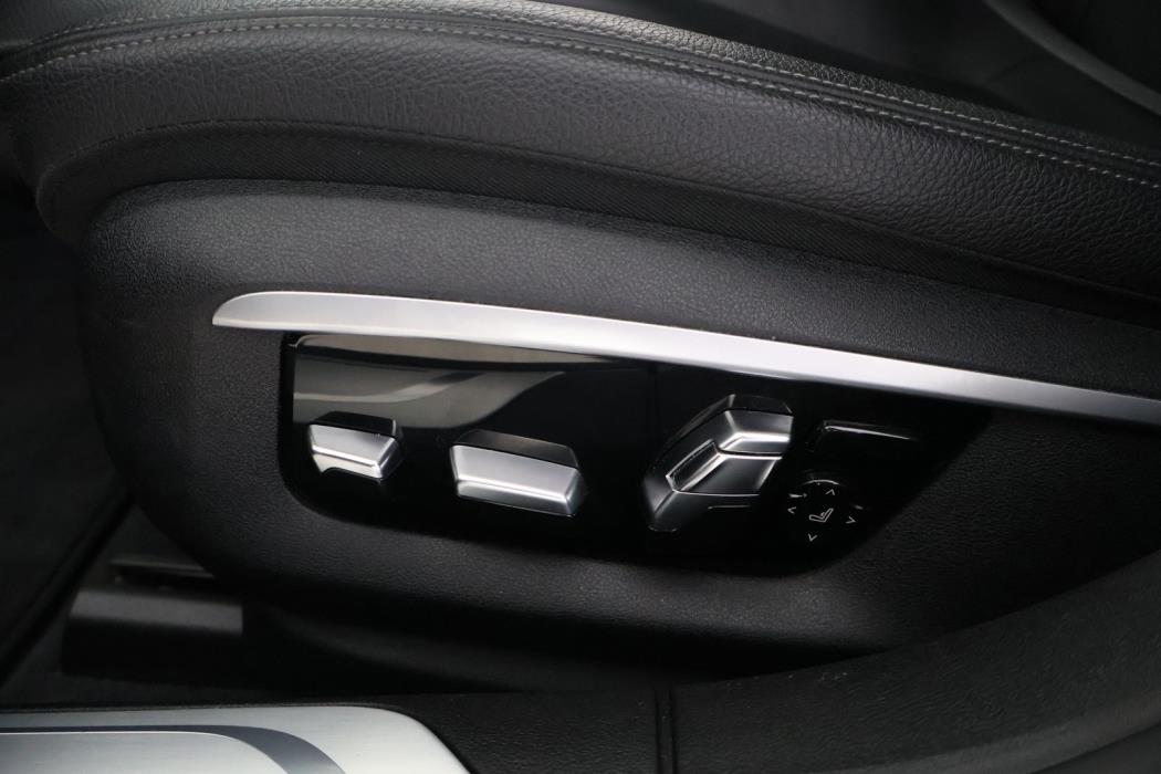 BMW 740 2017