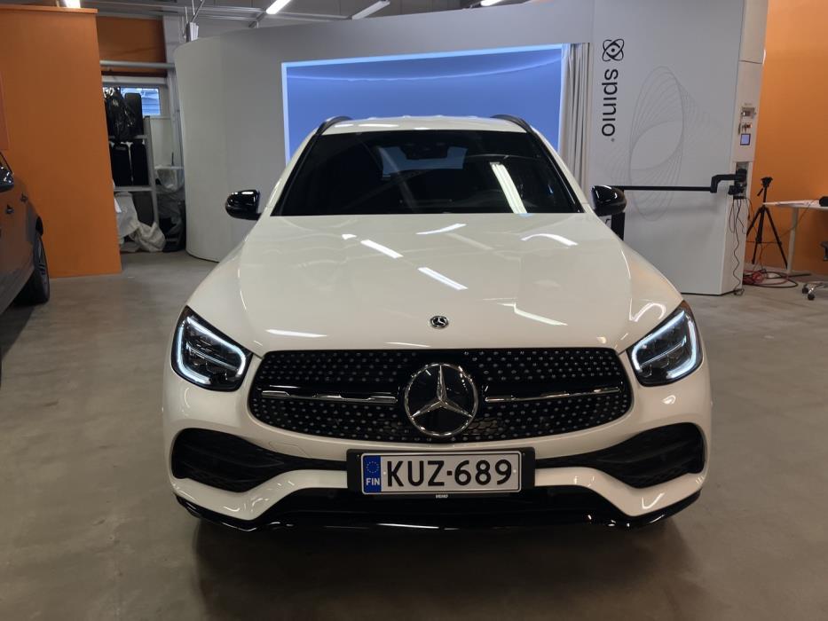 MERCEDES-BENZ GLC 2022