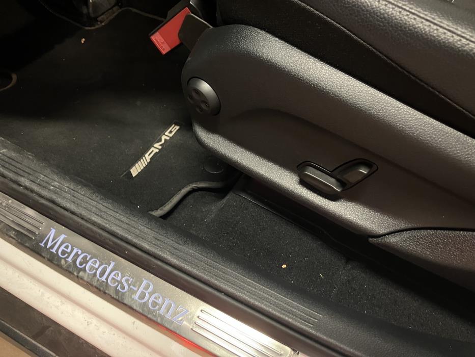 MERCEDES-BENZ GLC 2022