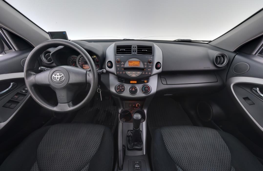 TOYOTA RAV4 2006