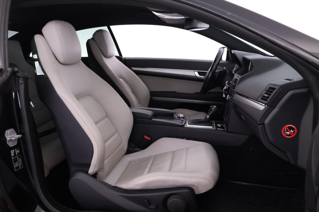 MERCEDES-BENZ E 2010