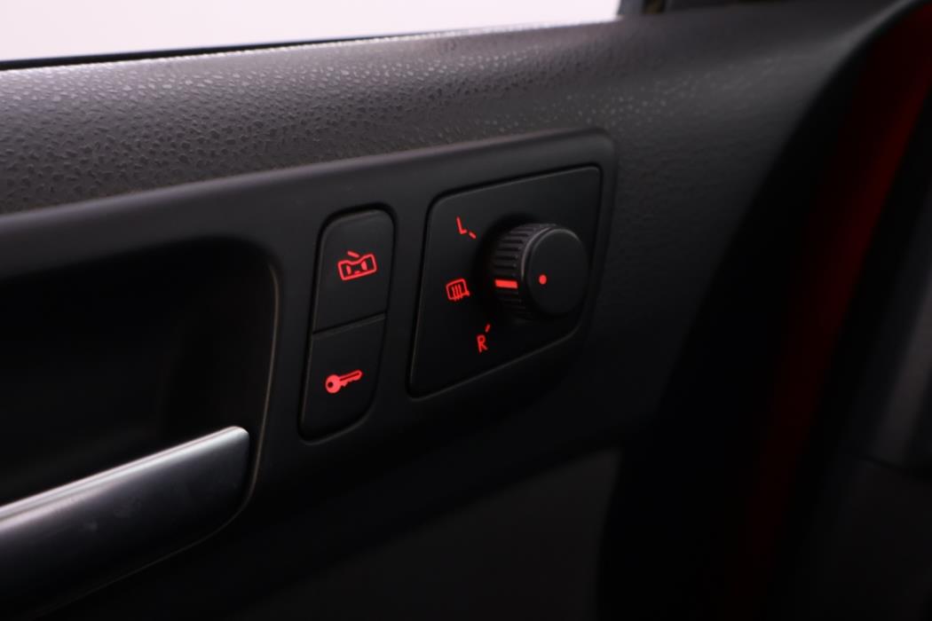 VOLKSWAGEN Polo 2006