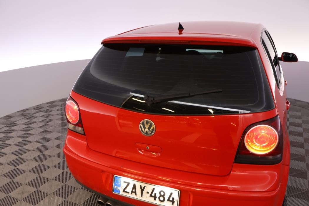 VOLKSWAGEN Polo 2006