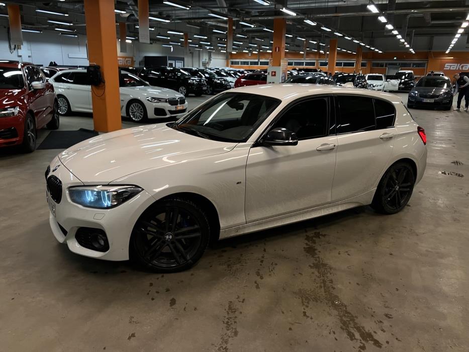 BMW 120 2018