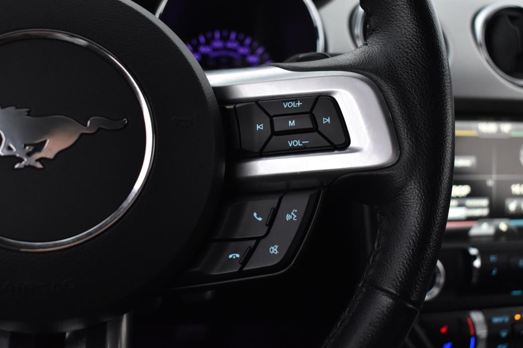 FORD Mustang 2017