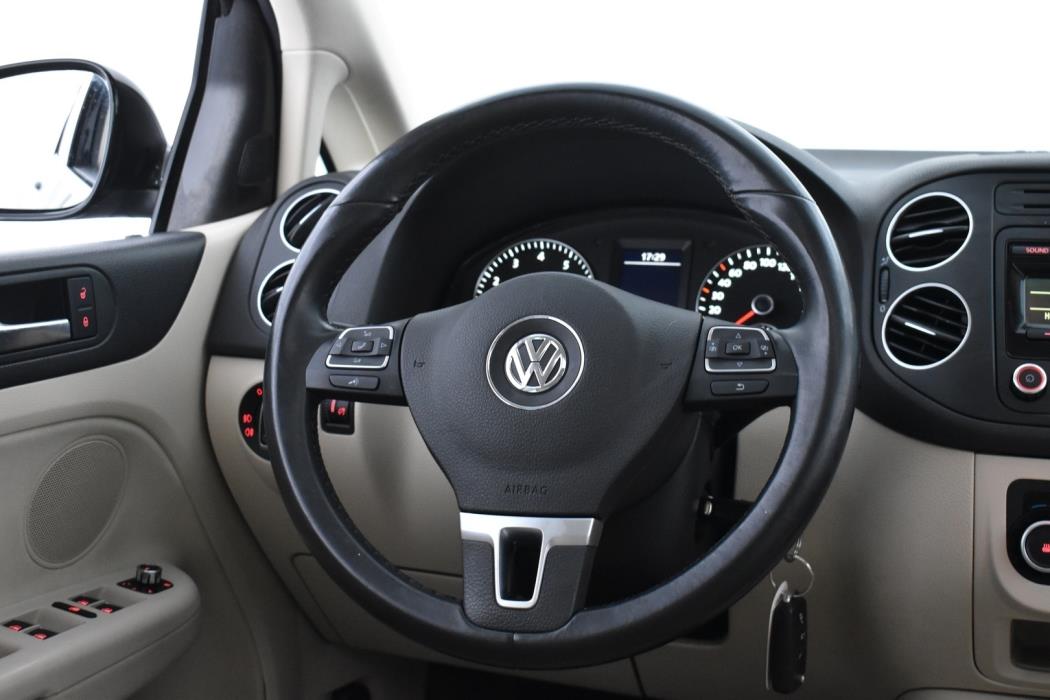 VOLKSWAGEN Golf Plus 2012