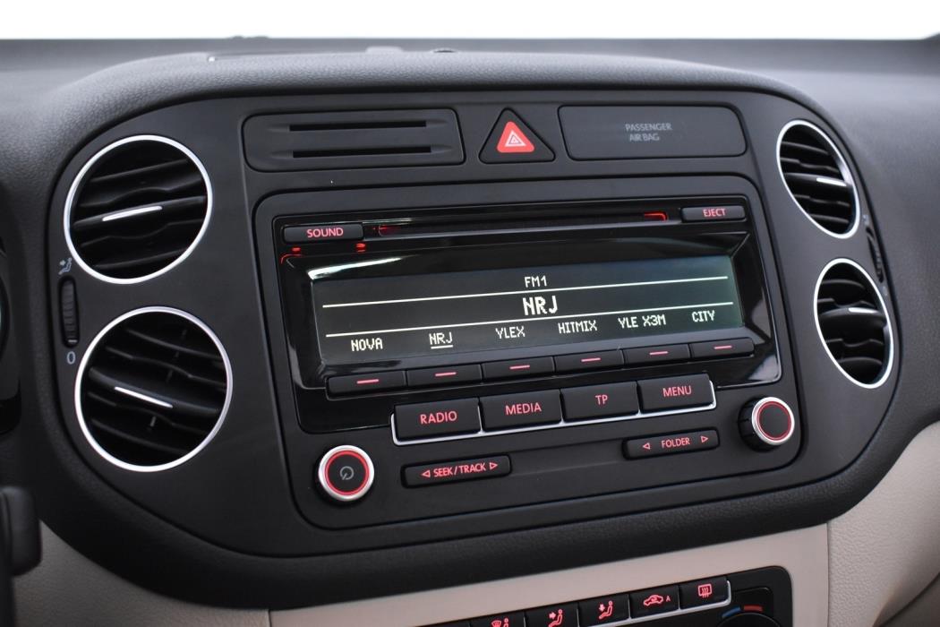 VOLKSWAGEN Golf Plus 2012