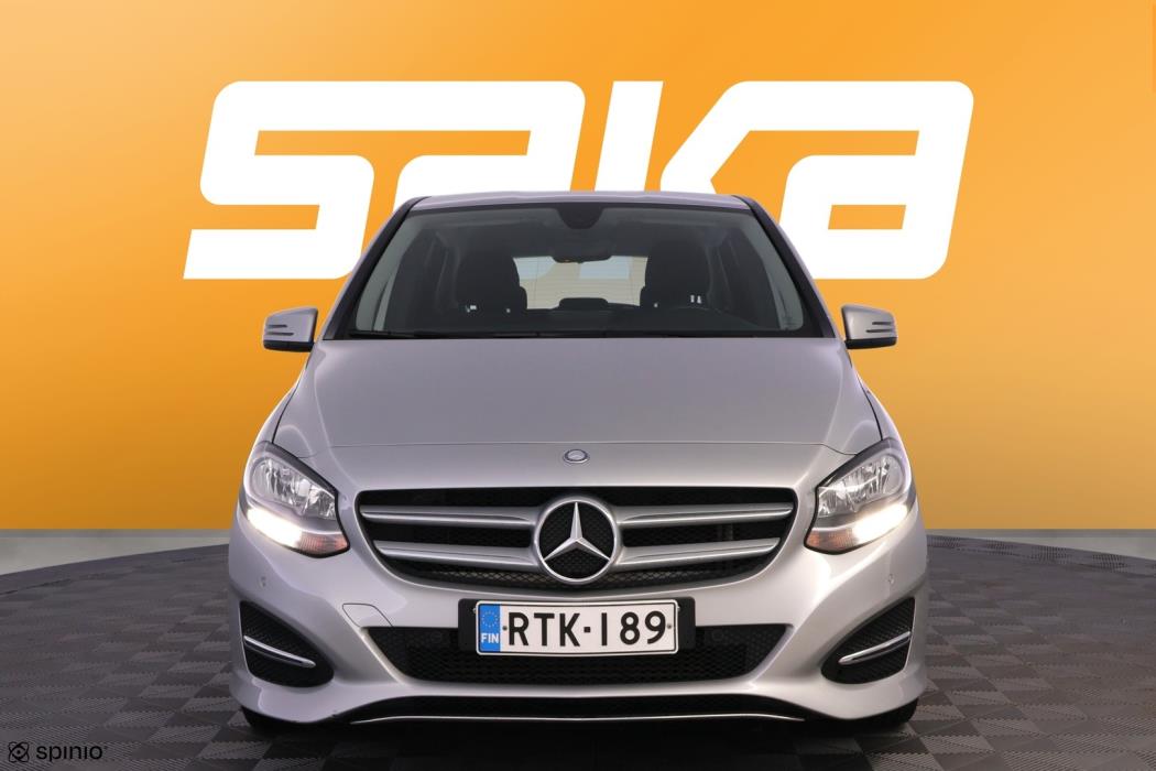 MERCEDES-BENZ B 2015