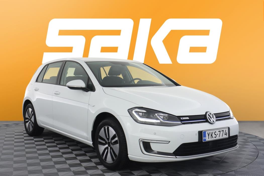 VOLKSWAGEN Golf 2018