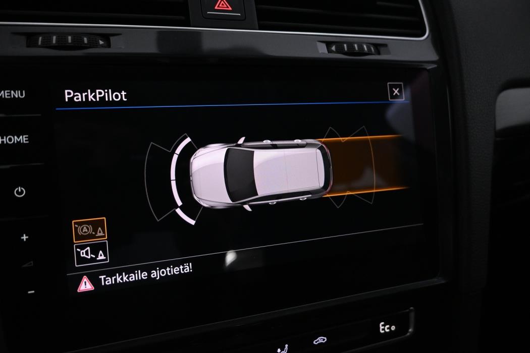 VOLKSWAGEN Golf 2018