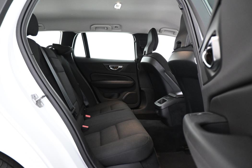 VOLVO V60 2022