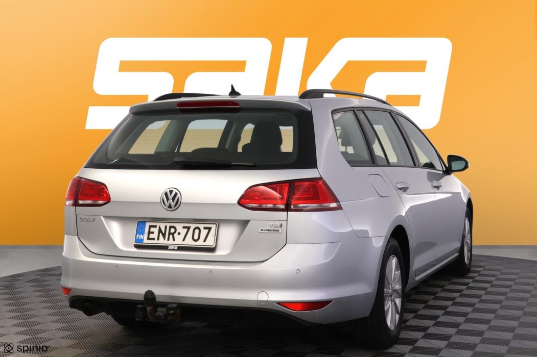 VOLKSWAGEN Golf 2015