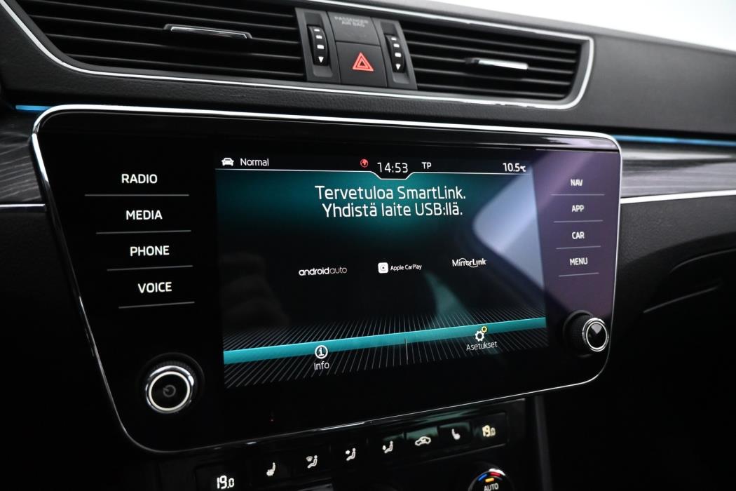 SKODA Superb 2020