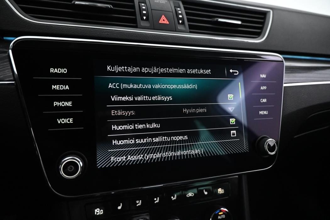 SKODA Superb 2020
