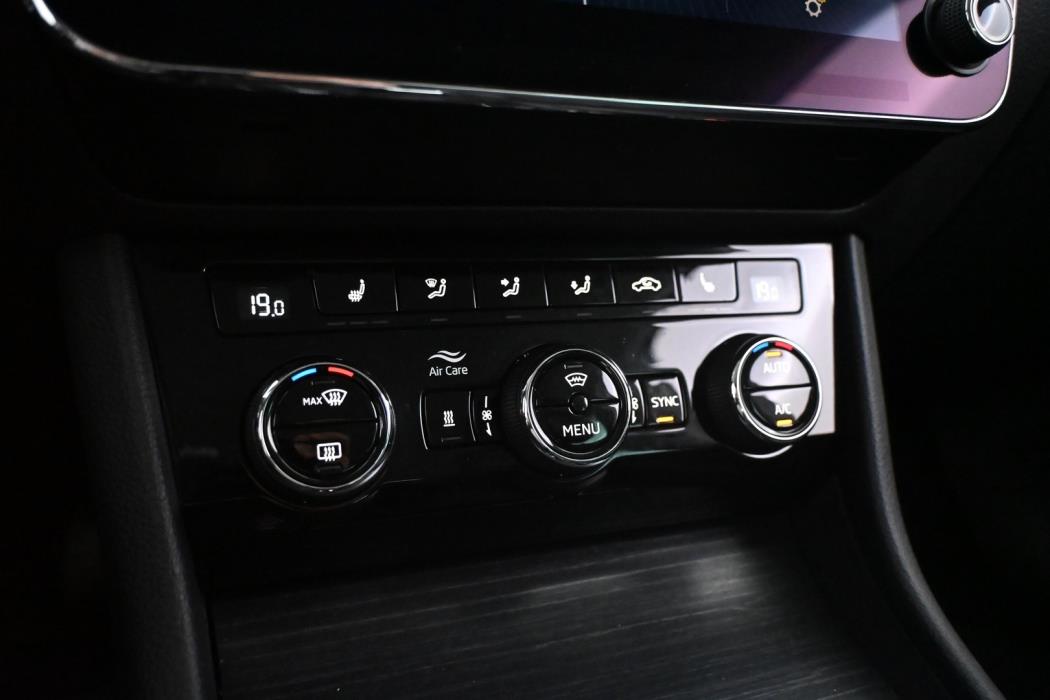 SKODA Superb 2020