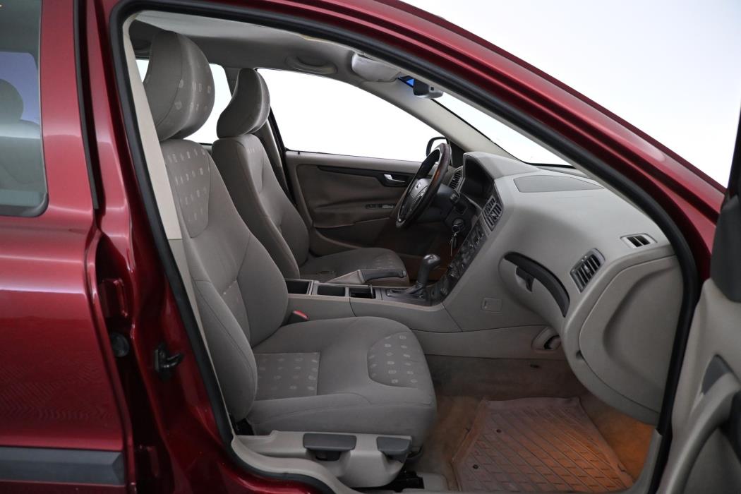 VOLVO V70 2000