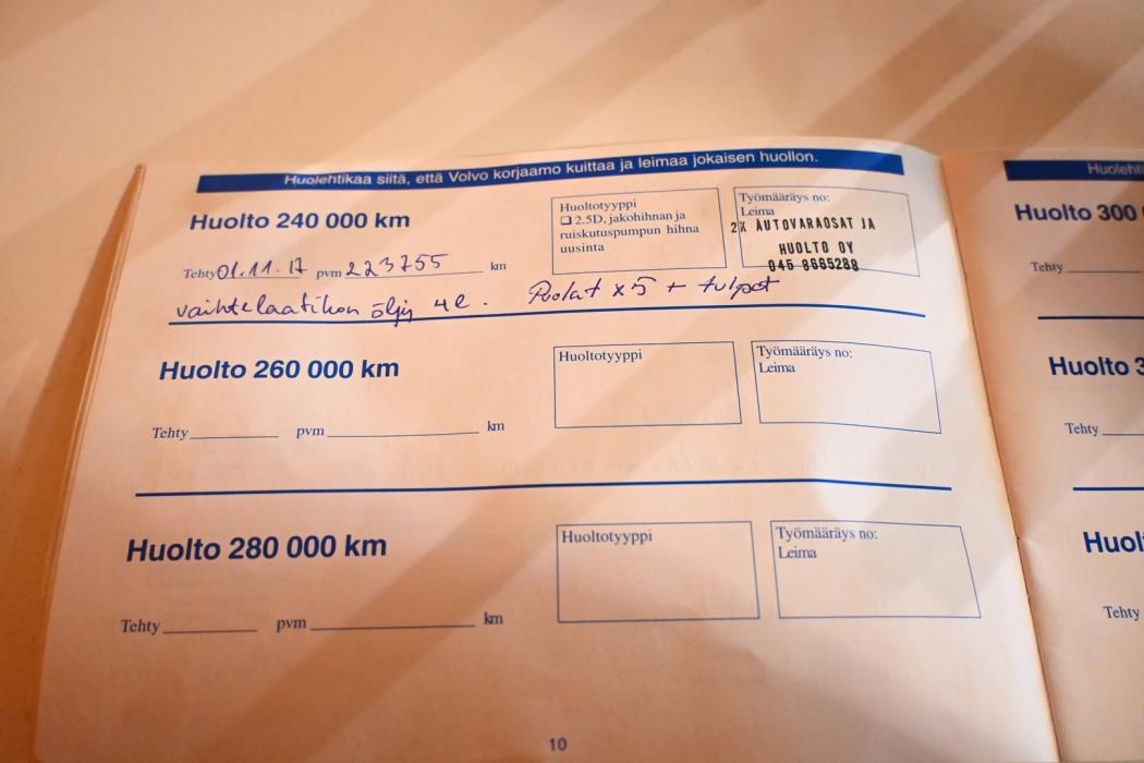 VOLVO V70 2000