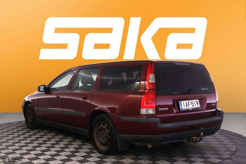 VOLVO V70 2000