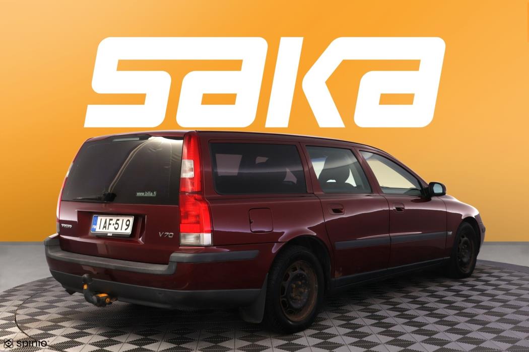 VOLVO V70 2000