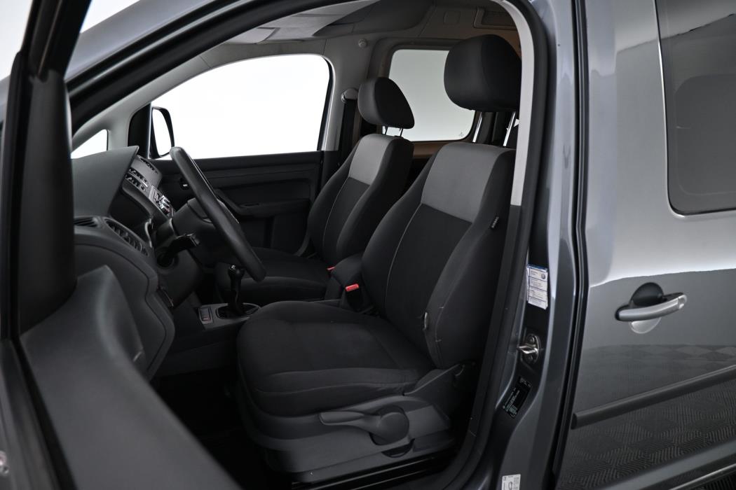 VOLKSWAGEN Caddy 2011