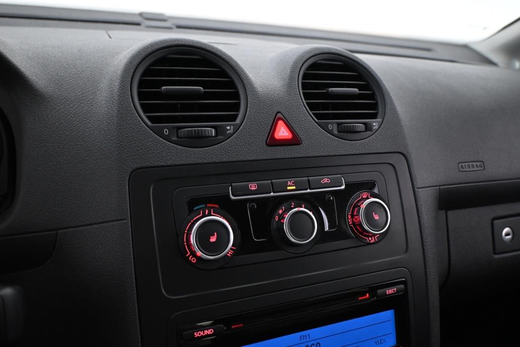 VOLKSWAGEN Caddy 2011