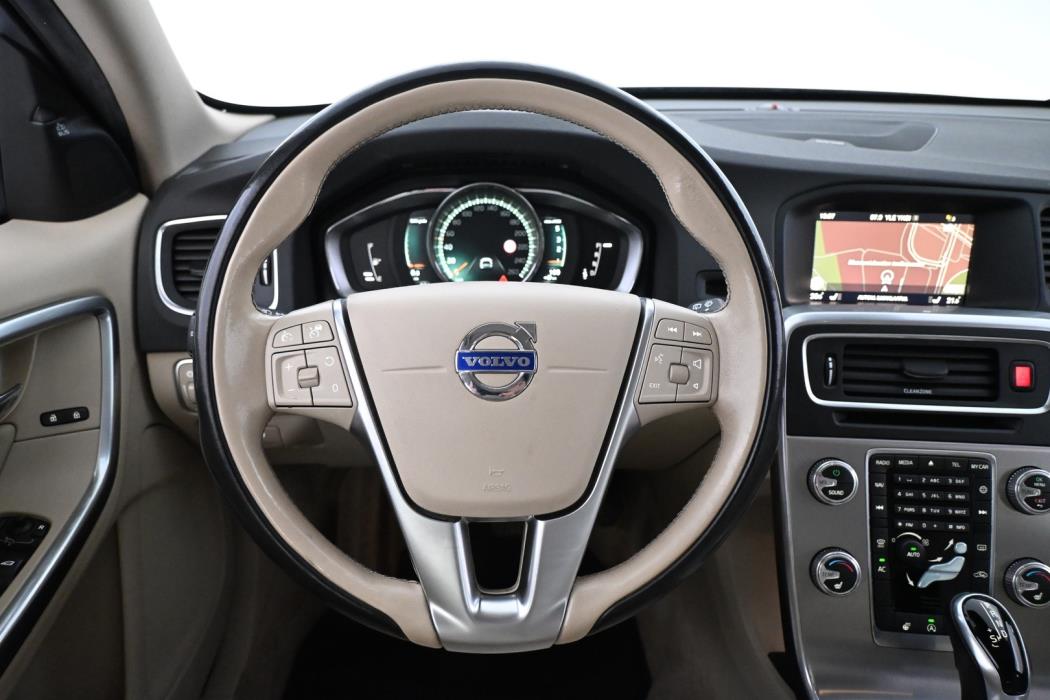 VOLVO V60 Cross Country 2018