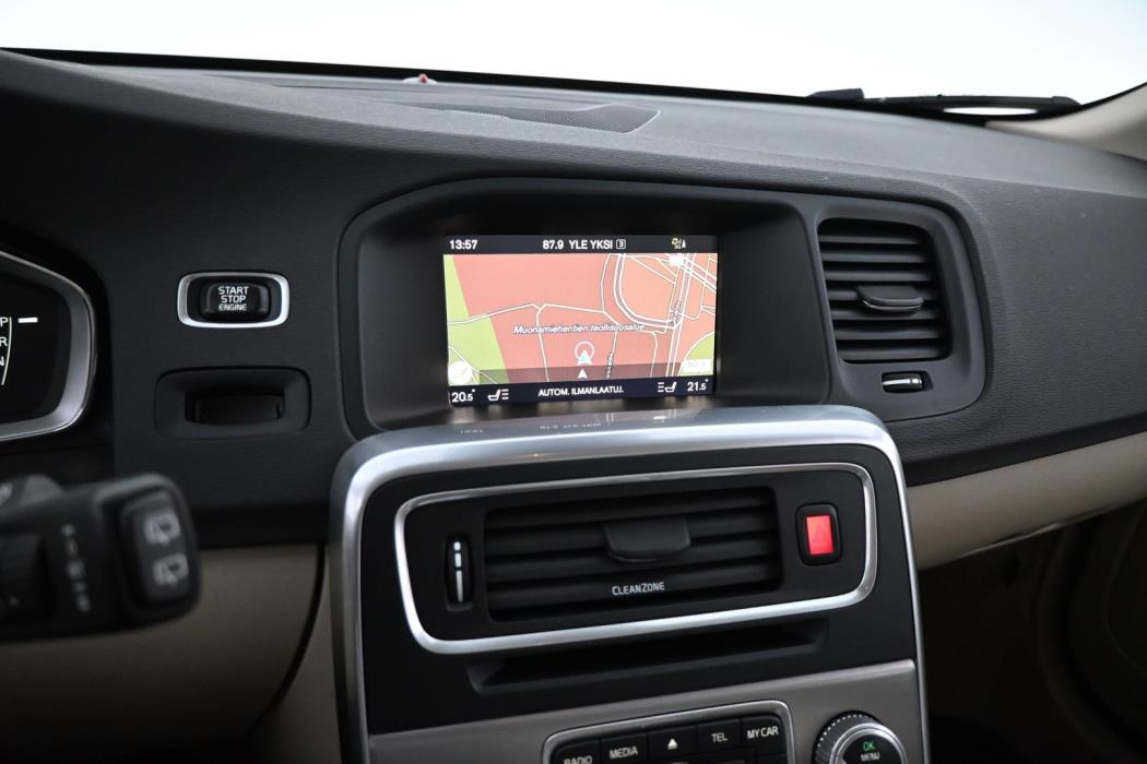 VOLVO V60 Cross Country 2018