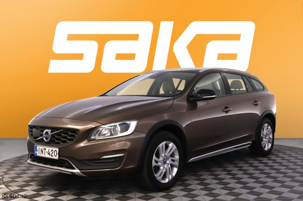 VOLVO V60 Cross Country 2018