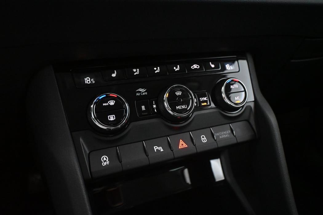 SKODA Karoq 2019