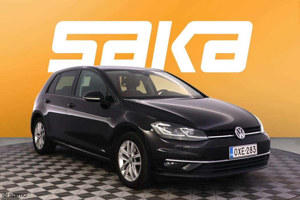 VOLKSWAGEN Golf 2018