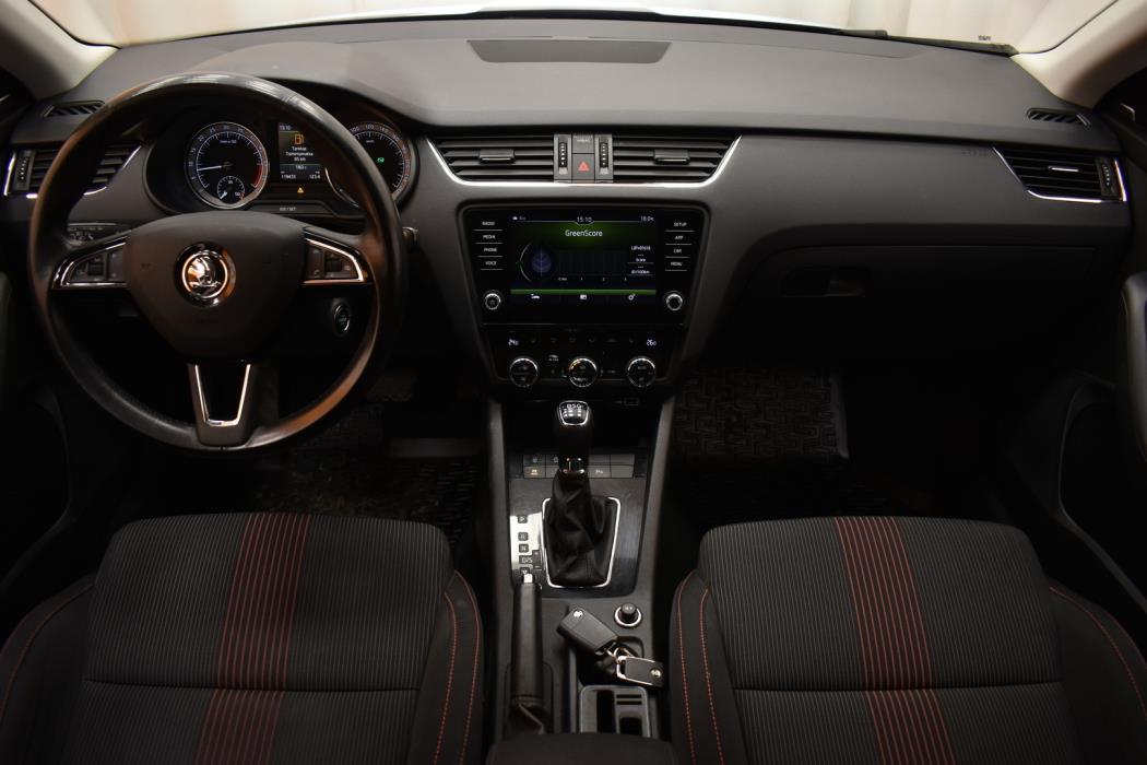 SKODA Octavia 2018