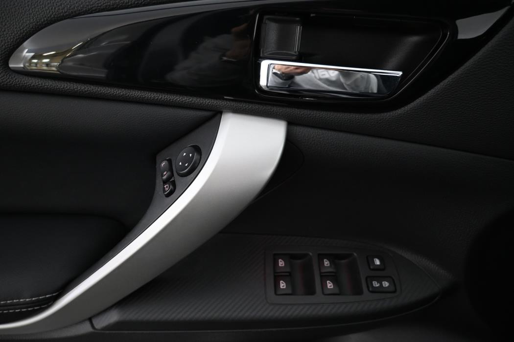 MITSUBISHI Eclipse Cross 2022