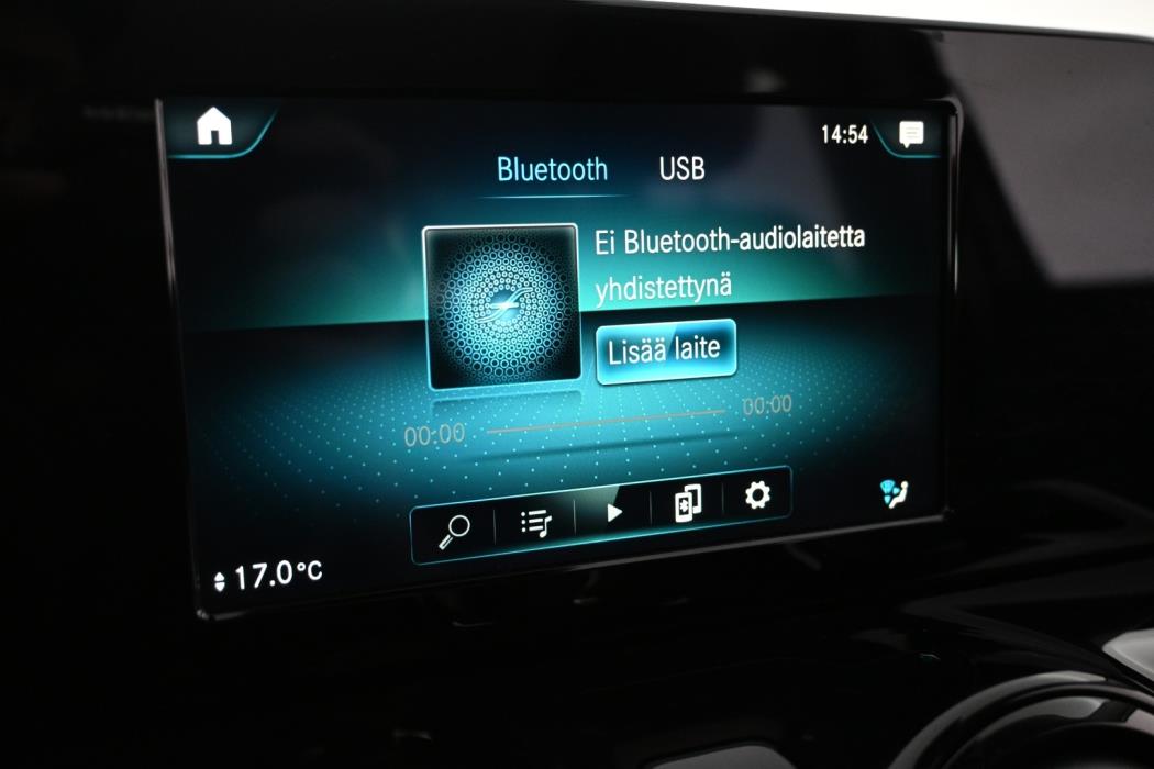 MERCEDES-BENZ B 2023