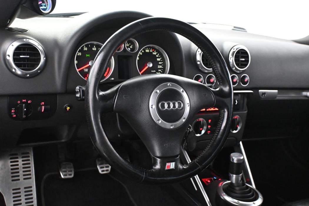 AUDI TT 1999