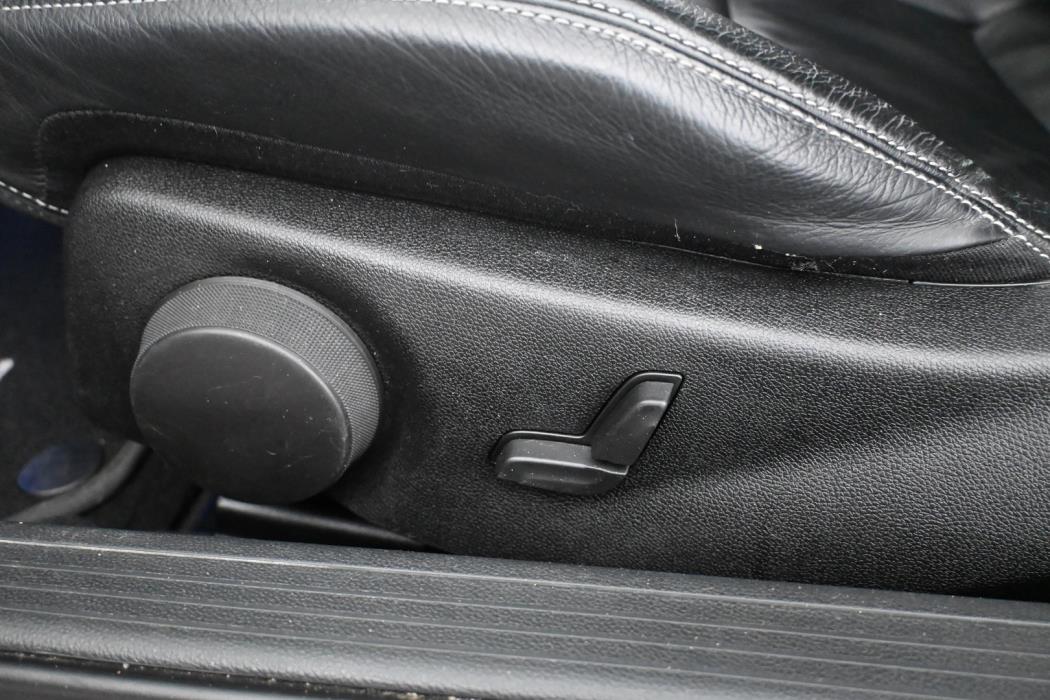 MERCEDES-BENZ E 2011