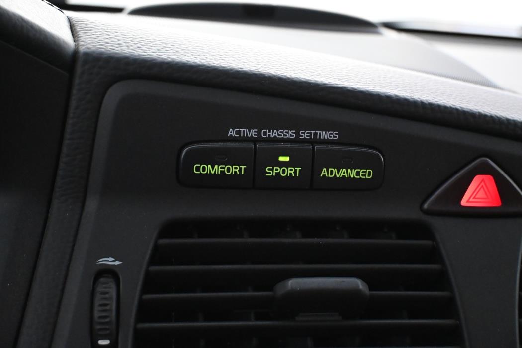 VOLVO V70 2004