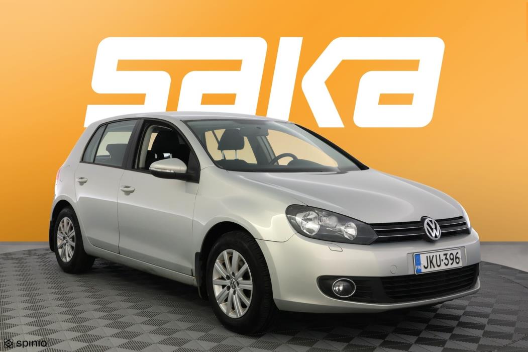 VOLKSWAGEN Golf 2011