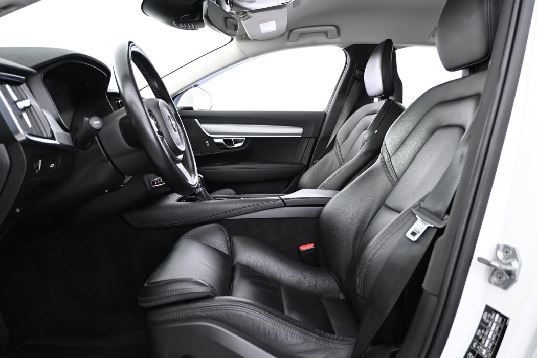 VOLVO V90 2017