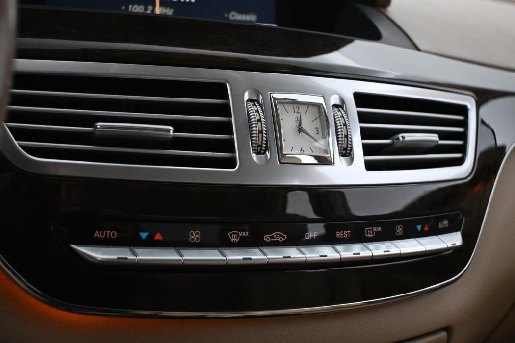 MERCEDES-BENZ S 2010