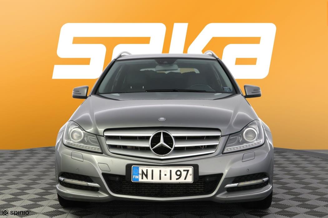 MERCEDES-BENZ C 2012