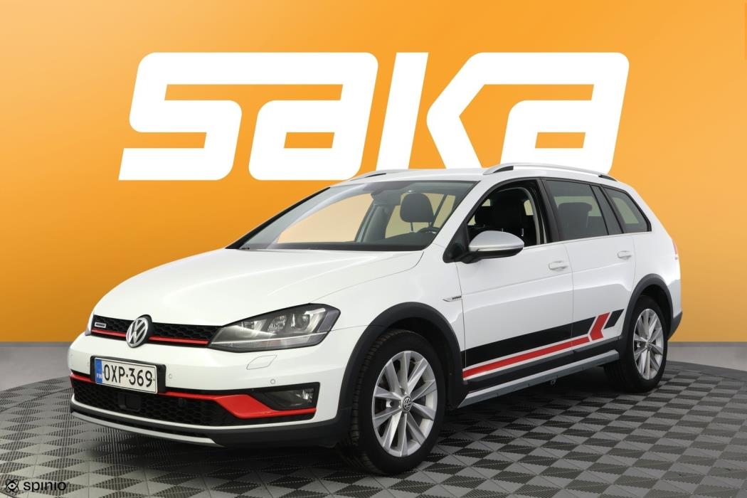 VOLKSWAGEN Golf 2016